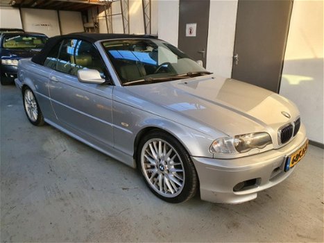 BMW 3-serie Cabrio - 330Ci M-PAKKET/ XENON/ LEDEREN BEKLEDING/ APK - 1