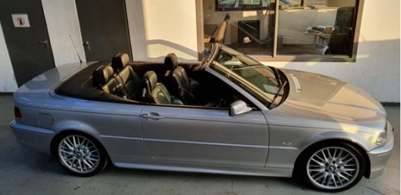 BMW 3-serie Cabrio - 330Ci M-PAKKET/ XENON/ LEDEREN BEKLEDING/ APK - 1