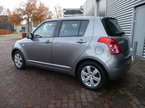 Suzuki Swift - 1.3 Exclusive 2009 Airco/2 jaar APK/5-deurs/Grijs - 1