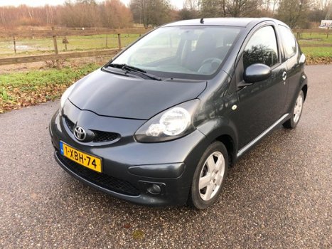 Toyota Aygo - 1.0-12V Airco Nieuwe APK 09-12-2020 - 1