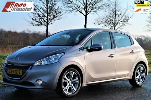 Peugeot 208 - 1.2 VTi Allure |Parkeerhulp|Navi|Climate Control - 1