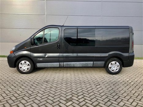 Renault Trafic - 2.5 dCi L2 H1 DC 2004 LONG CHASSIS NAVI - 1