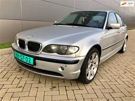 BMW 3-serie - 318d Black&Silver II 2004 SEDAN - 1