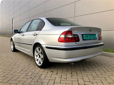 BMW 3-serie - 318d Black&Silver II 2004 SEDAN - 1