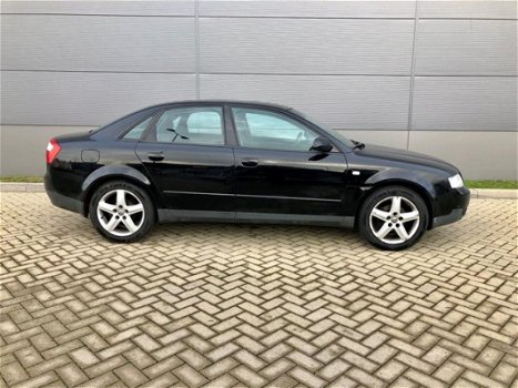 Audi A4 - 1.6 Exclusive 2001 SEDAN NIEUW MODEL LEDER - 1