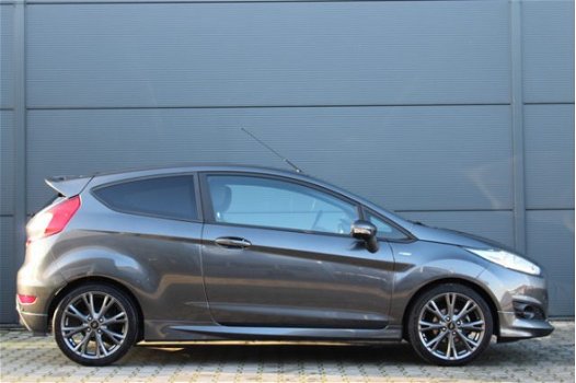 Ford Fiesta - 1.0 EcoBoost ST Line | Climate control | Cruise control | Navigatie | Parkeersensoren - 1