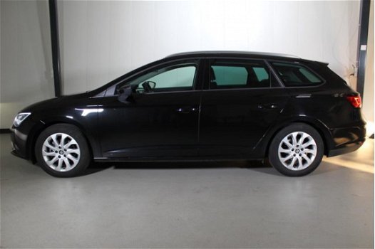 Seat Leon ST - 1.6 TDI*Leder/Alca*Full-LED*NAVI*PDC*HAAK - 1