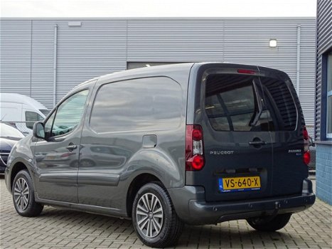 Peugeot Partner - 1.6 D 100PK, TREKHAAK, 3ZITSBANK, NAVIGATIE, PARKEERSENSOREN - 1