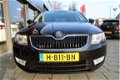 Skoda Octavia Combi - 1.4 TSI Greentech Ambition Businessline // NAVI // HALF LEDER // CLIMA - 1 - Thumbnail