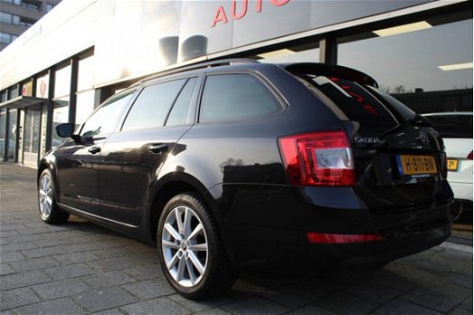 Skoda Octavia Combi - 1.4 TSI Greentech Ambition Businessline // NAVI // HALF LEDER // CLIMA - 1