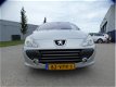 Peugeot 307 Break - 1.6 HDiF XS / grijs kenteken / APK verlopen - 1 - Thumbnail