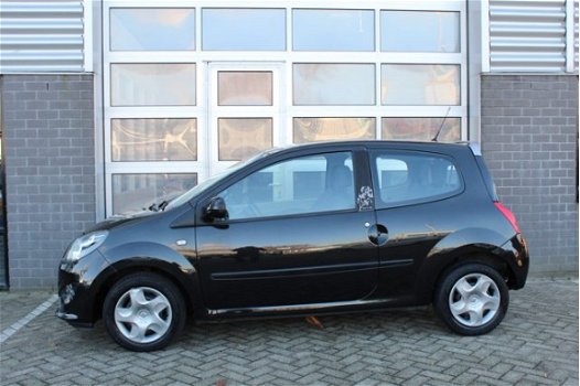 Renault Twingo - 1.2 Night & Day Airco N.A.P - 1