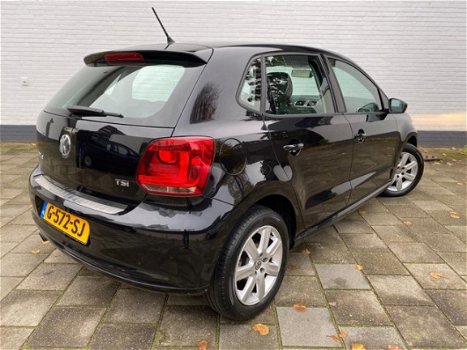 Volkswagen Polo - 1.2 TSI Highline Airco/Elektrische ramen/Dealer onderhouden/6 versnellingen - 1