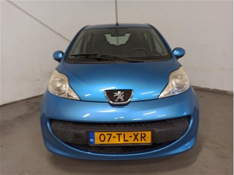 Peugeot 107 - 1.0-12V XS - 1