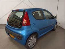 Peugeot 107 - 1.0-12V XS