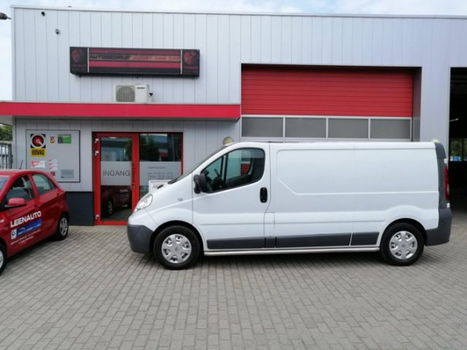 Renault Trafic - 2.0 dCi T29 L2H1 Générique *3-zits - 1