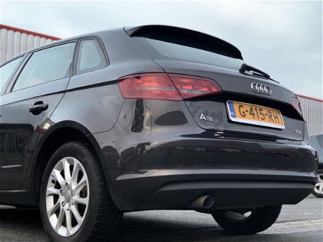 Audi A3 Sportback - 1.6 TDI Ambition Automaat Navi - 1