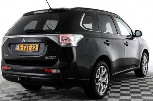 Mitsubishi Outlander - INCL.BTW*2.0 PHEV Executive Edition XENON | NAVI | 1e Eigenaar -A.S. ZONDAG O - 1