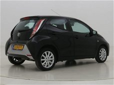 Toyota Aygo - 1.0 Vvt-I X-Play Limited Automaat