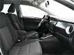 Toyota Auris - 5-Drs 1.8 Hybrid Business - 1 - Thumbnail