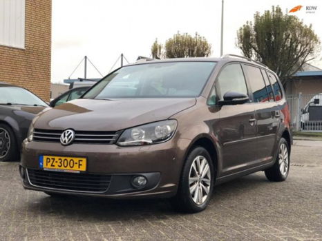 Volkswagen Touran - 1.4 TSI Trendline 7p - 1