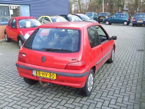 Peugeot 106 - 1.5 Accent D Nieuwe APK Inruil is altijd mogelijk - 1