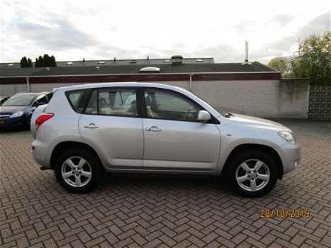 Toyota RAV4 - 2.0 VVTi Executive automaat, leder, nav, lm velgen - 1