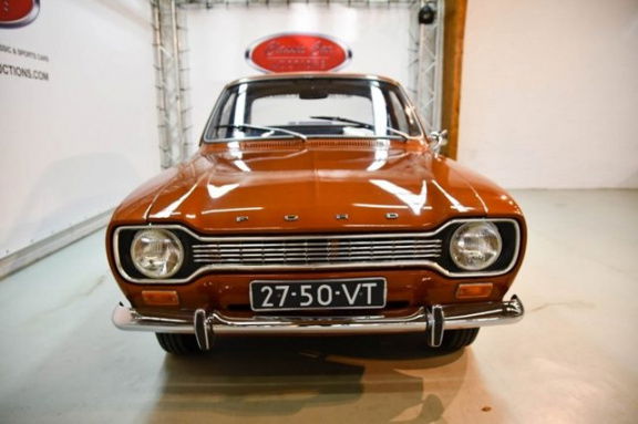 Ford Escort - 1100 - nr. 1