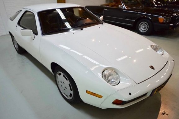 Porsche 928 - Afbeelding 8