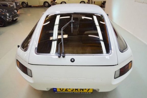 Porsche 928 - Afbeelding 3
