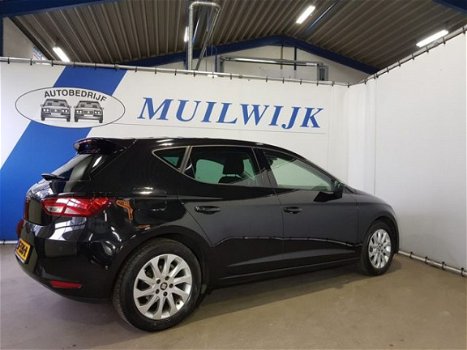 Seat Leon - 1.0 EcoTSI Style // Full LED // NAVI // CAMERA - 1