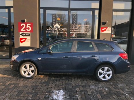 Opel Astra Sports Tourer - 1.4 Turbo Cosmo 6/12 M Garantie - 1