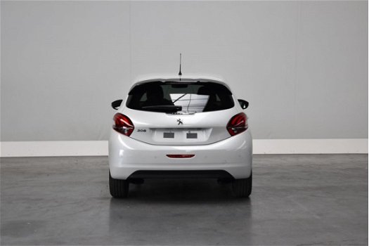 Peugeot 208 - SIGNATURE 1.2 PURETECH 82PK | RIJKLAAR | NAVIGATIE | VELGEN - 1