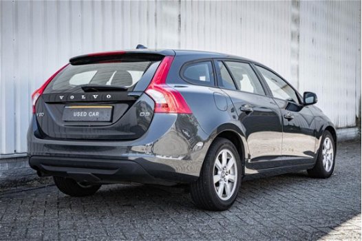 Volvo V60 - 2.0 D3 Business | 5-cilinder| trekhaak| Navigatie - 1