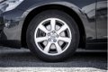 Volvo V60 - 2.0 D3 Business | 5-cilinder| trekhaak| Navigatie - 1 - Thumbnail