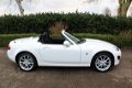 Mazda MX-5 Roadster Coupé - NC 2.0 Automaat Parelmoerwit - 1 - Thumbnail