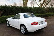 Mazda MX-5 Roadster Coupé - NC 2.0 Automaat Parelmoerwit