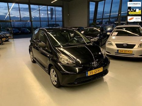 Toyota Aygo - 1.0-12V GERESERVEERD - 1