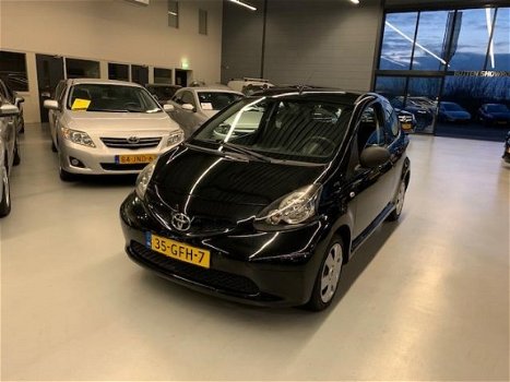 Toyota Aygo - 1.0-12V GERESERVEERD - 1