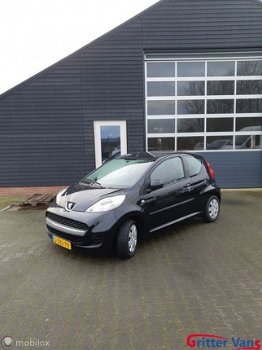 Peugeot 107 - 1.0-12V met airco en elektrisch pakket - 1