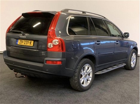 Volvo XC90 - 2.5 T Kinetic , RHD , 7- Pers , LEDER, AUTOMAAT - 1