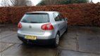 Volkswagen Golf - 1.6 FSI Trendline - 1 - Thumbnail