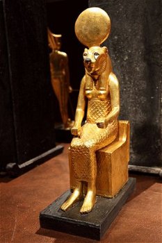 Tutankhamun - 1