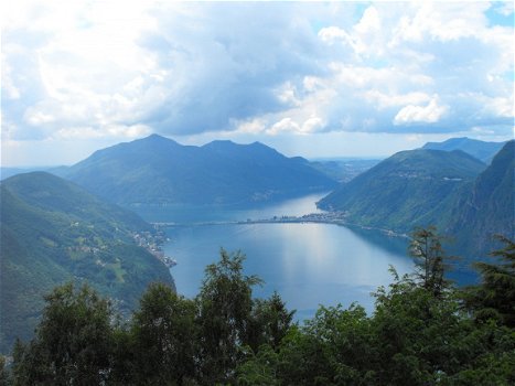 Chalet direct aan het Luganomeer, Italië - 4
