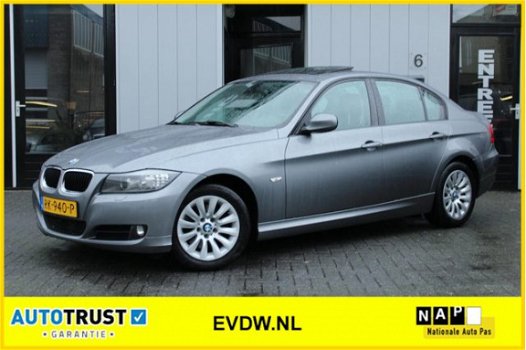 BMW 3-serie - 320d Executive Automaat, Schuifdak, Xenon, PDC - 1