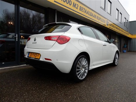 Alfa Romeo Giulietta - 1.4 T Distinctive automaat - 1