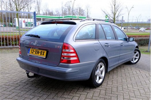 Mercedes-Benz C-klasse Combi - 200 CDI Elegance Aut. PDC/LMV/Clima - 1