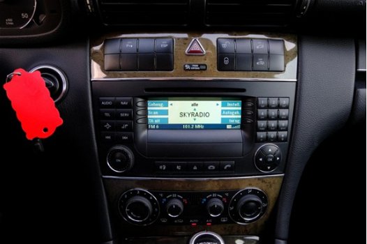 Mercedes-Benz C-klasse Combi - 200 CDI Elegance Aut. PDC/LMV/Clima - 1