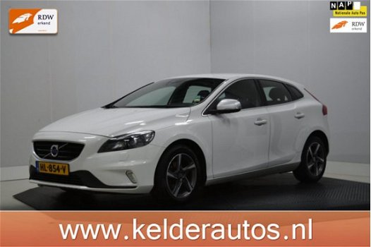 Volvo V40 - 2.0 D2 R-Design Business Navi, Xenon, Clima, Cruise, Pdc, Trekhaak - 1