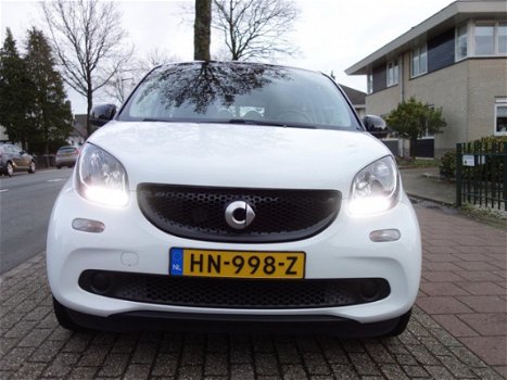 Smart Forfour - 1.0 Joy Edition Passion Cool/Audio/Comfort - 1